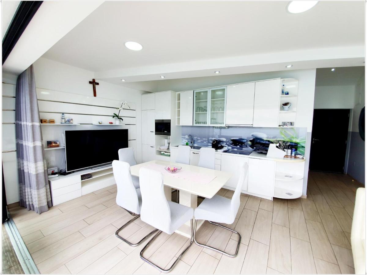 Apartments Palada 1 บัชกา ภายนอก รูปภาพ