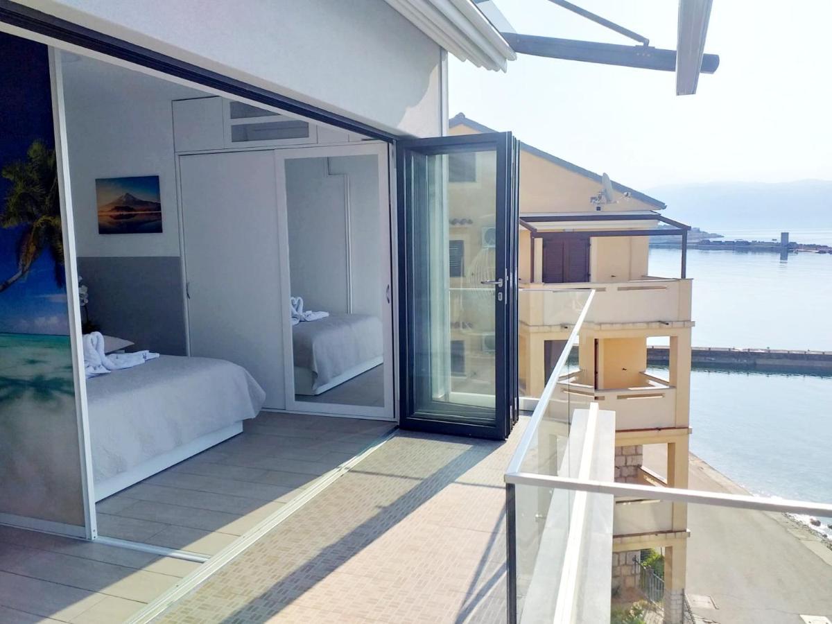 Apartments Palada 1 บัชกา ภายนอก รูปภาพ