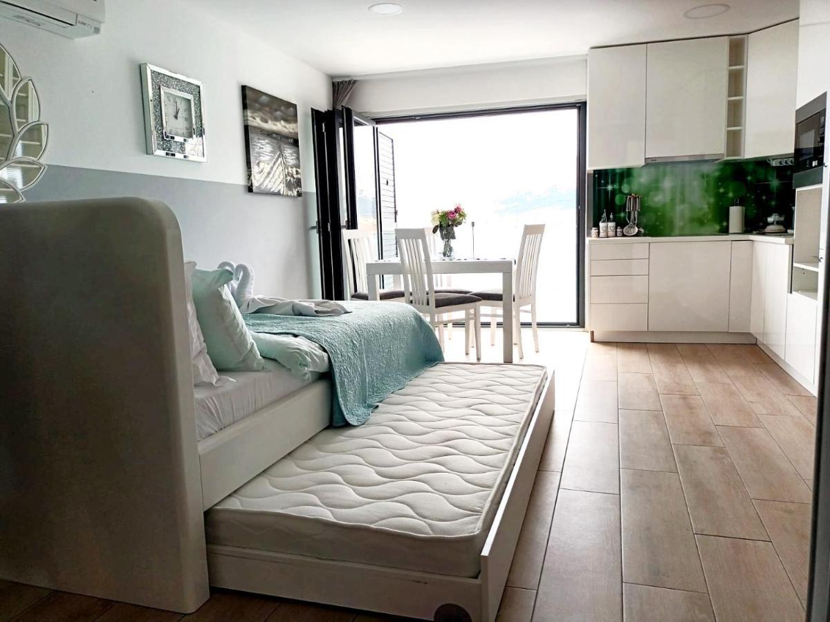 Apartments Palada 1 บัชกา ภายนอก รูปภาพ
